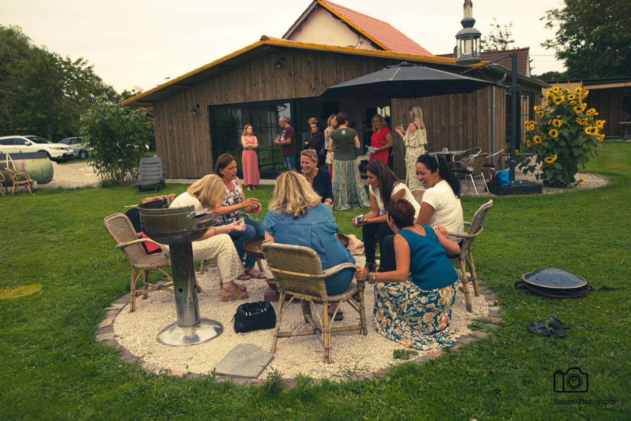 De Wabisabiboerderij Bed and Breakfast Oedelem Εξωτερικό φωτογραφία